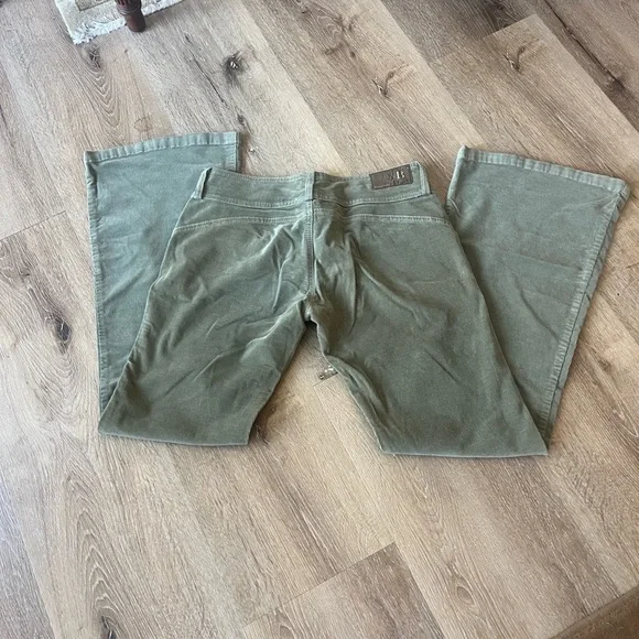 Bella Dahl Olive Green Corduroy Flare Vintage Pants - Picture 9 of 14
